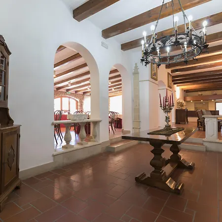 فندق Masseria Sant'anna باري