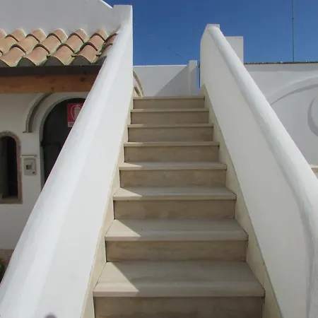 Masseria Sant'anna 4* باري