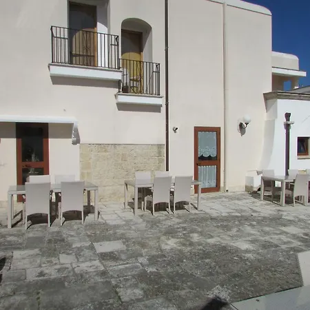 Hotel Masseria Sant'anna 4*