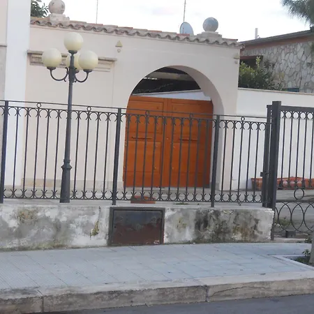 ホテル Masseria Sant'anna 4*