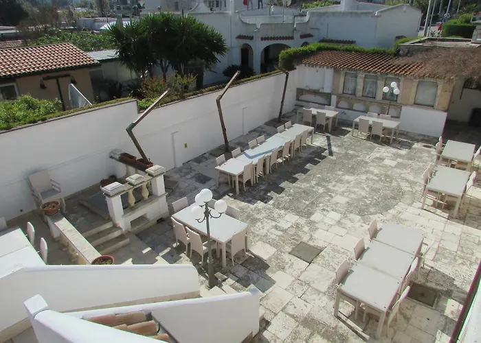 Masseria Sant'anna 4* Bari