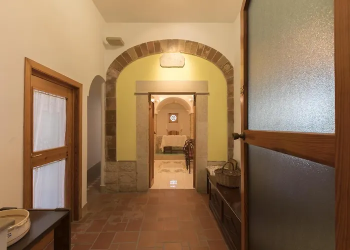 Hotel Masseria Sant'anna 4*